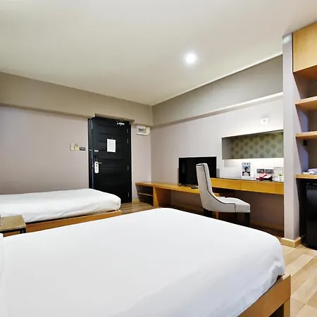 Diary Suite Nakhon Pathom Exterior photo