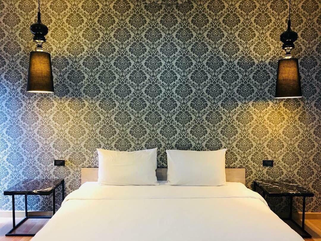 Hotel Diary 3*